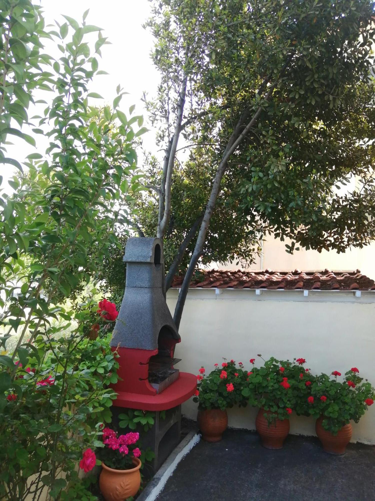 Prime Luxury Villa Beach Front Vrasná 外观 照片